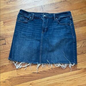 Old Navy Dark Blue Denim Skirt with Frayed Hem